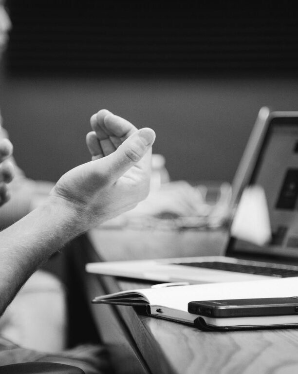 consulting-1280x768 consulting-1280x768